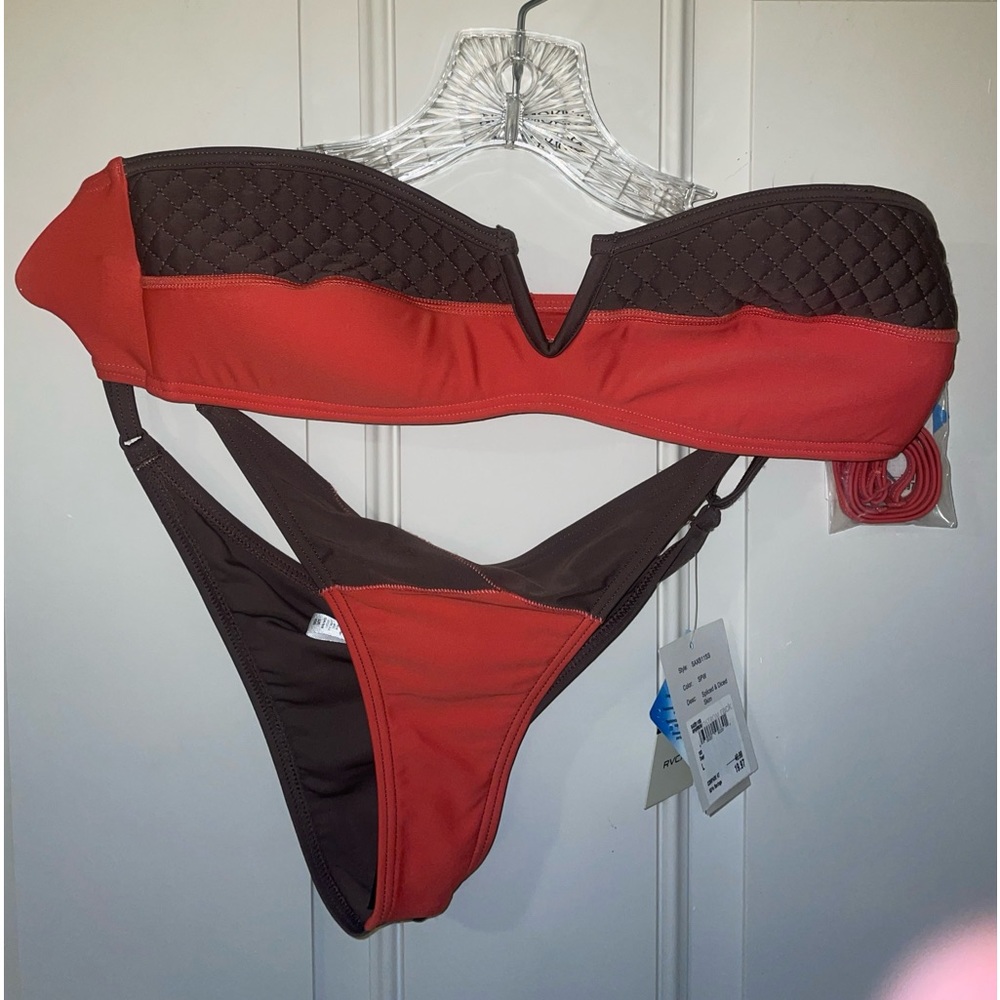 RVCA Brand New 2 Piece bikini suit Women’s Size Large 2 tone color